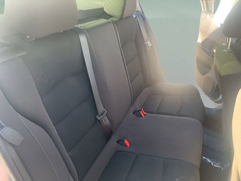 Used 2014 Chevrolet Cruze Eco image 12