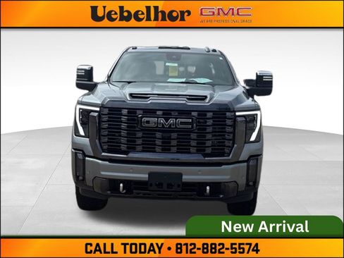Used 2024 GMC Sierra 2500 Denali Ultimate w/ Max Trailering Package AWD/4WD image 10