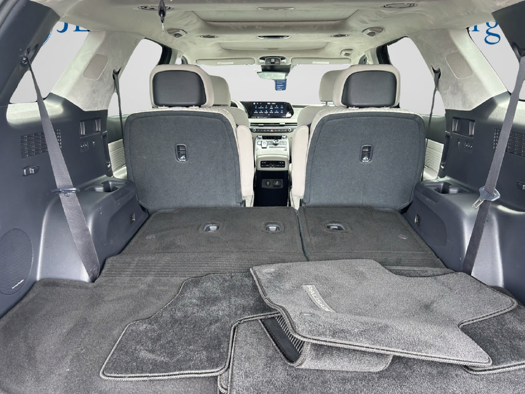 Certified 2024 Hyundai Palisade Calligraphy FWD image 15