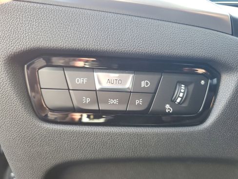 Used 2025 BMW 430i xDrive Coupe w/ Premium Package image 30