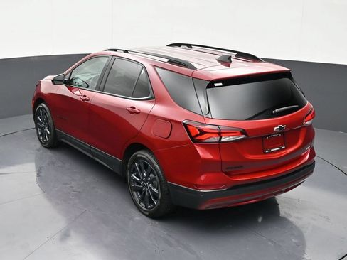 Used 2024 Chevrolet Equinox RS FWD image 14