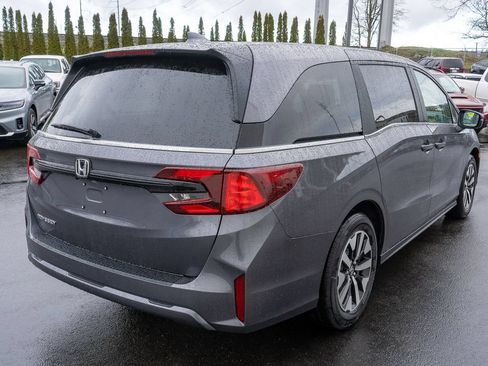 New 2026 Honda Odyssey EX-L image 6