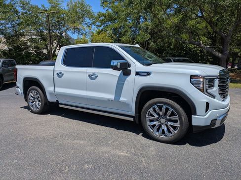 New 2026 GMC Sierra 1500 Denali AWD/4WD image 2
