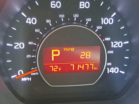 Used 2018 Kia Soul + image 26