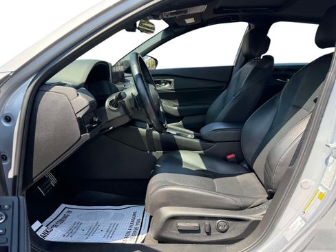 Used 2023 Honda Accord Sport image 9