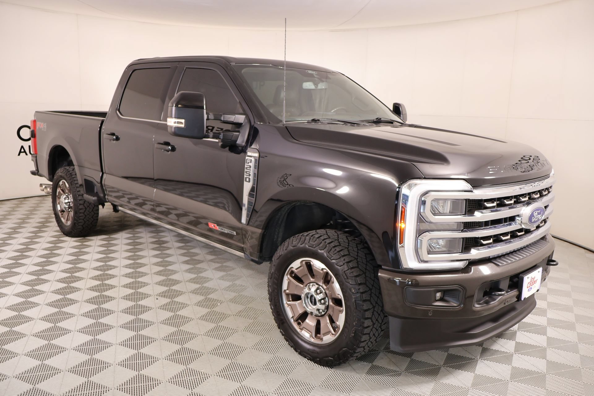 Used 2024 Ford F250 King Ranch AWD/4WD image 1