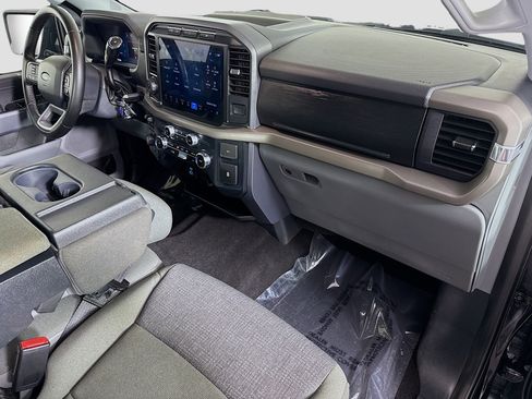 Used 2024 Ford F150 XLT w/ Tow/Haul Package image 38