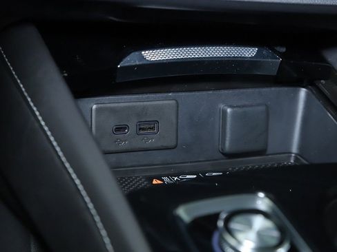 Used 2025 Buick Envision Sport Touring image 26