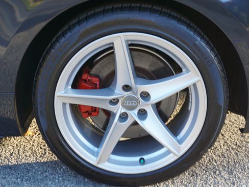 Used 2018 Audi A5 2.0T Premium w/ S Line Sport Package image 10