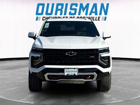 New 2026 Chevrolet Suburban Z71 w/ Z71 Off-Road Package image 8