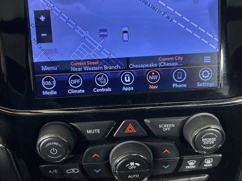 Used 2020 Jeep Grand Cherokee High Altitude AWD/4WD image 14