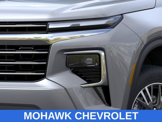 New 2027 Chevrolet Traverse LT w/ LPO, Floor Liner Package AWD/4WD image 10