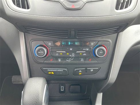 Used 2018 Ford Escape SE image 23