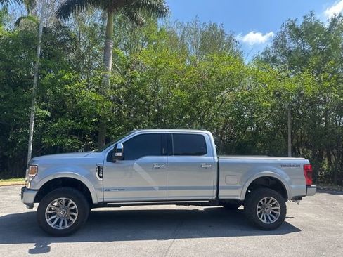 Used 2022 Ford F350 Platinum w/ Tremor Off-Road Package image 2