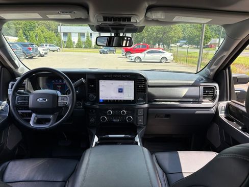Used 2024 Ford F250 Lariat w/ Lariat Ultimate Package AWD/4WD image 8