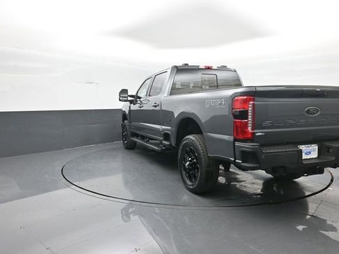 New 2026 Ford F350 Lariat w/ Black Appearance Package image 5