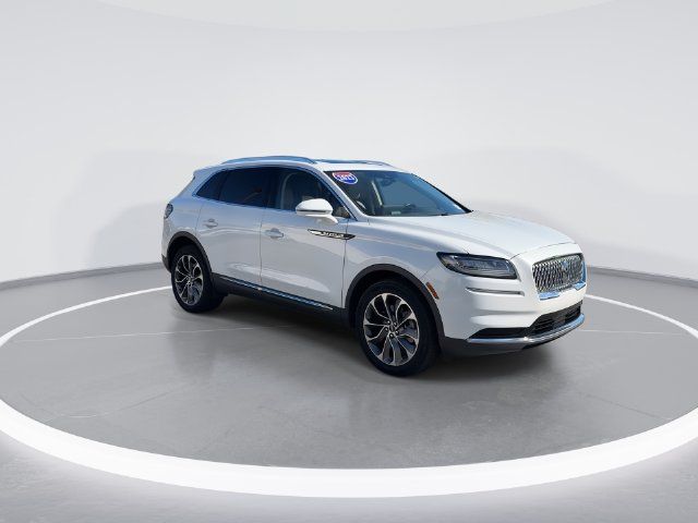 Used 2023 Lincoln Nautilus Reserve AWD/4WD image 1