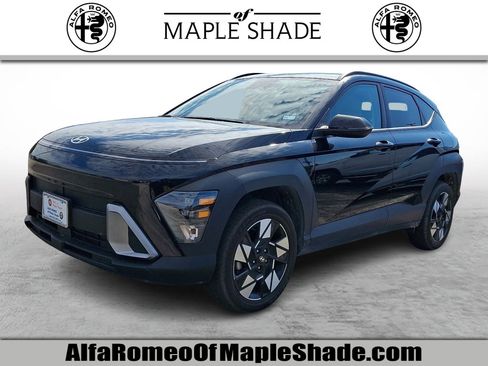 Used 2024 Hyundai Kona SEL AWD/4WD image 1