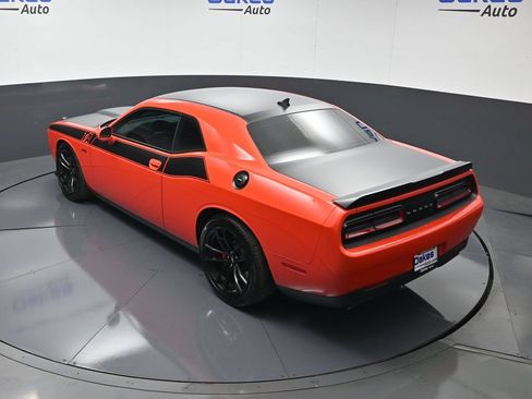 Used 2019 Dodge Challenger R/T Scat Pack w/ T/A Package RWD image 41