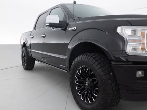 Used 2018 Ford F150 Platinum w/ Equipment Group 701A Luxury AWD/4WD image 11