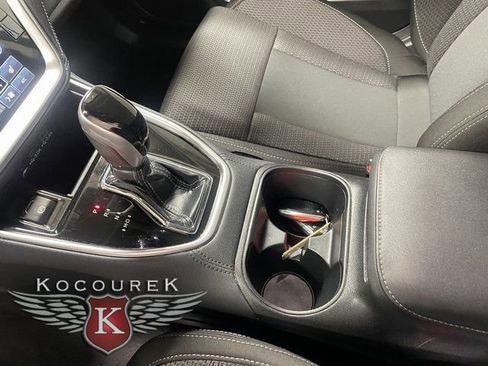 Used 2023 Subaru Outback Premium image 17