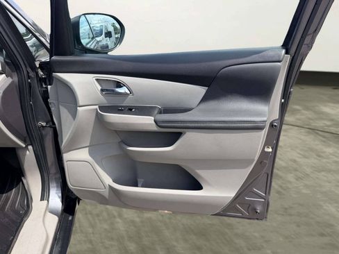 Used 2016 Honda Odyssey EX-L image 29
