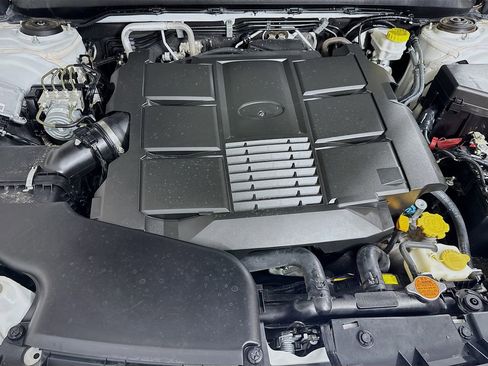 Used 2019 Subaru Outback 3.6R Touring w/ Popular Package #3A image 39