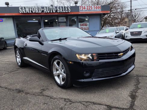 Used 2015 Chevrolet Camaro LT RWD image 10