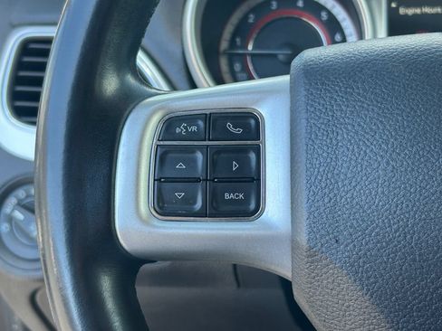 Used 2018 Dodge Journey SXT w/ Connectivity Group FWD image 20