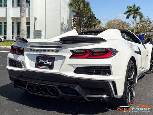 Used 2023 Chevrolet Corvette Z06 image 60