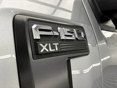 Used 2022 Ford F150 XLT w/ Equipment Group 302A High image 8