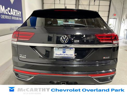 Used 2022 Volkswagen Atlas Cross Sport SE AWD/4WD image 6