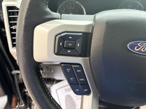 Used 2021 Ford F350 Lariat w/ FX4 Off-Road Package AWD/4WD image 11