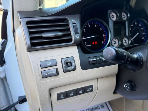 Used 2008 Lexus LX 570 4WD image 17