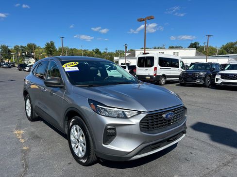 Certified 2024 Ford Escape Active AWD/4WD image 21