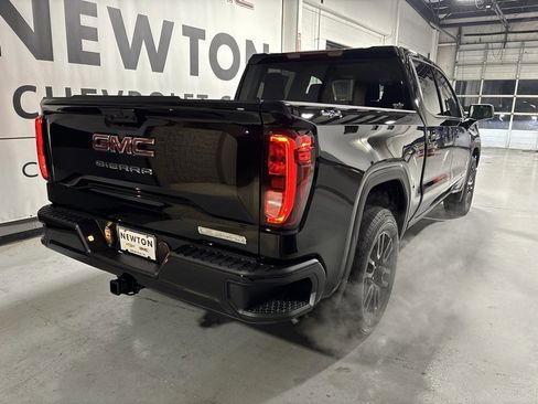 New 2026 GMC Sierra 1500 Elevation image 29