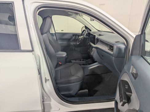 Used 2025 Ford Maverick XL w/ Equipment Group 102A AWD/4WD image 14