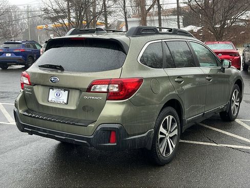 Used 2019 Subaru Outback 2.5i Limited image 5