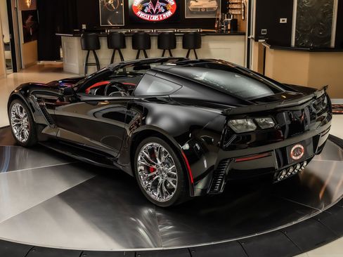 Used 2017 Chevrolet Corvette Z06 image 17