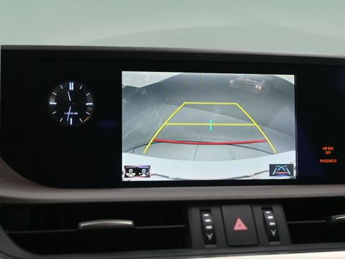 Used 2021 Lexus ES 250 w/ Premium Package image 29