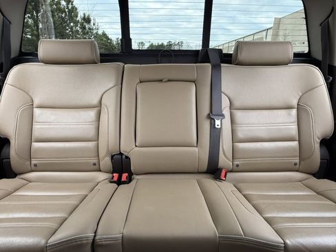 Used 2019 GMC Sierra 3500 Denali w/ Duramax Plus Package image 40