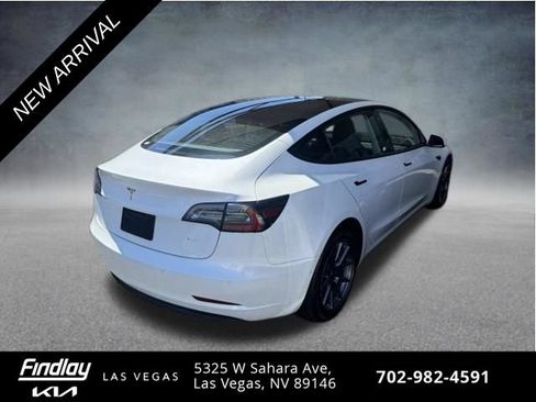 Used 2022 Tesla Model 3 RWD image 4