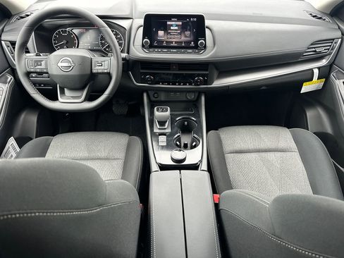 New 2026 Nissan Rogue SV w/ Cold Weather Package AWD/4WD image 16