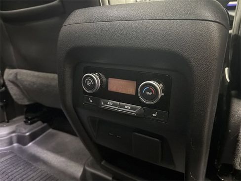 Certified 2025 Buick Enclave Avenir image 19