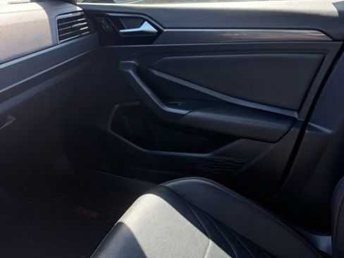 Used 2019 Volkswagen Jetta GLI Autobahn FWD image 24