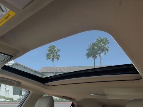 Used 2022 Toyota 4Runner SR5 Premium w/ Moonroof Package RWD image 22