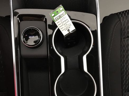 New 2026 Chevrolet Equinox LT image 13