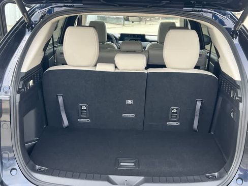 Certified 2025 MAZDA CX-90 Plug-In Hybrid w/ Preferred image 32