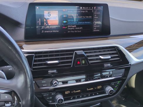 Used 2020 BMW 540i xDrive 540i xDrive image 27