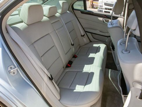 Used 2014 Mercedes-Benz E 350 Sedan image 12